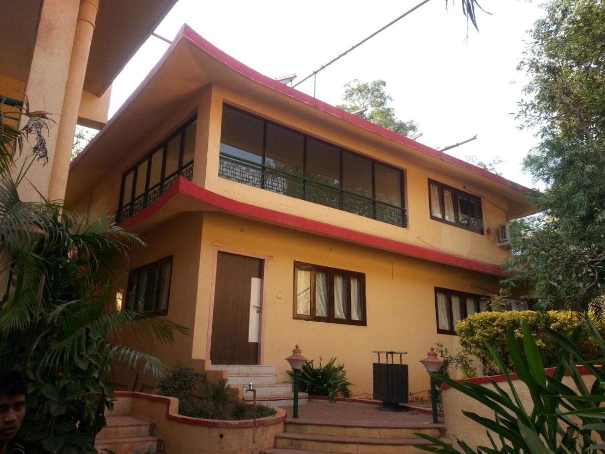 Adamo The Resort Matheran Extérieur photo