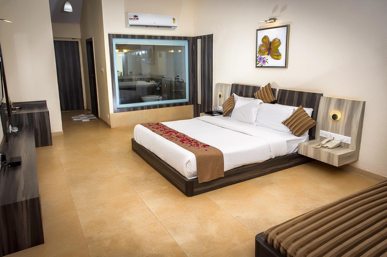 Adamo The Resort Matheran Extérieur photo