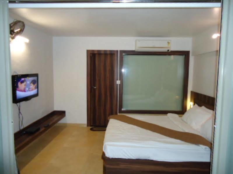 Adamo The Resort Matheran Extérieur photo